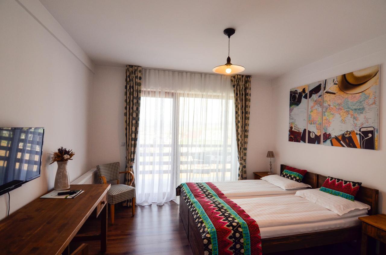 Pensiunea Banffy Topliţa Exteriér fotografie